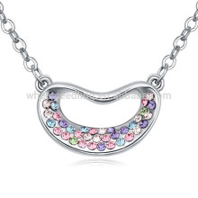 Collier pendentif en cristal coloré en forme de bouche de mode